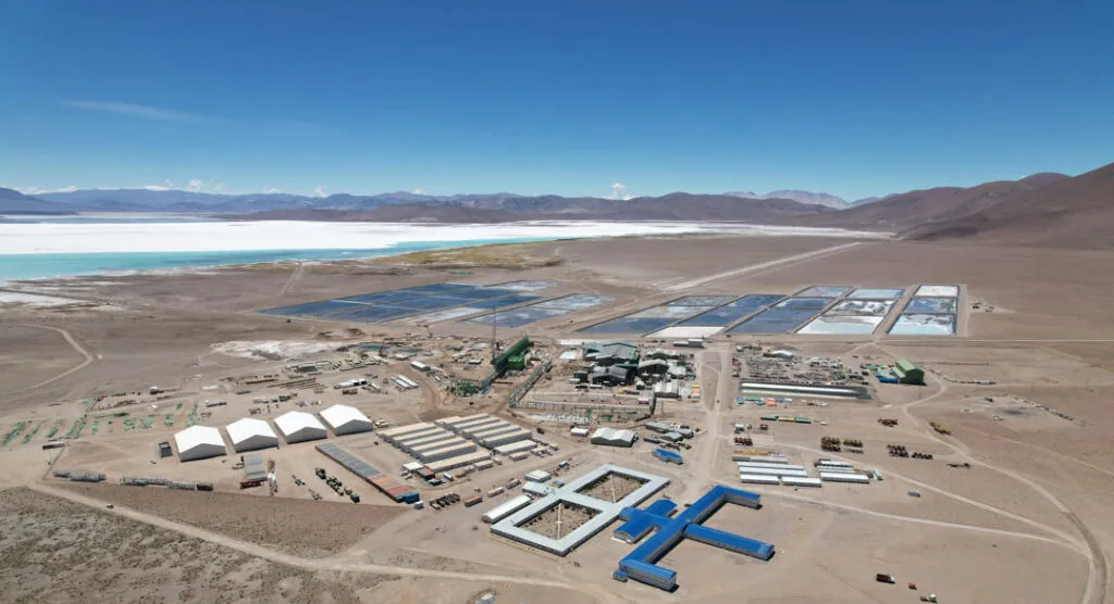 03-FOTO-PLANTA-LIVENT-CREDITO-LIVENT-1024x556