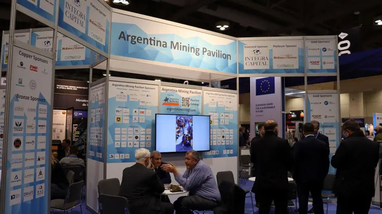 IMG_1589.JPG_423_753_c