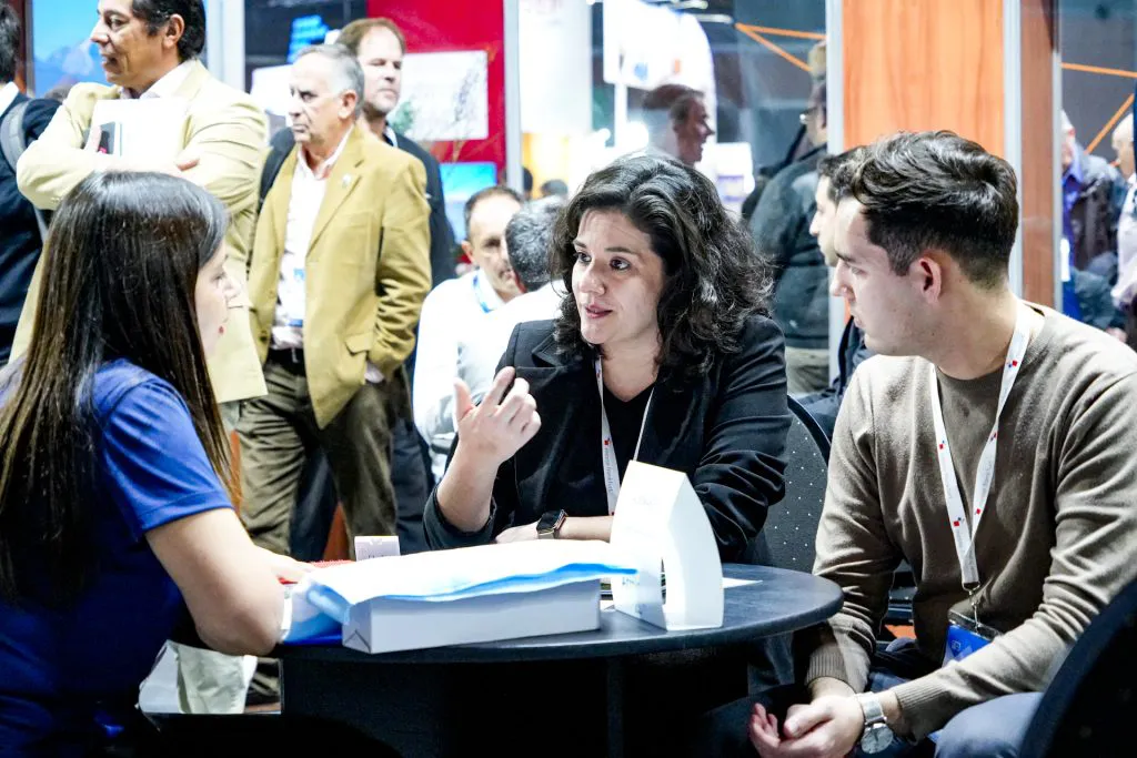 4_4_ARM2025_Ronda_negocios-3-1024x683